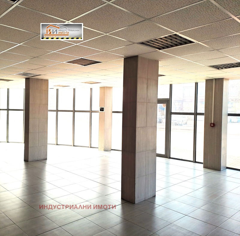 For Rent  Shop Plovdiv , Asenovgradsko shose , 1200 sq.m | 21570303