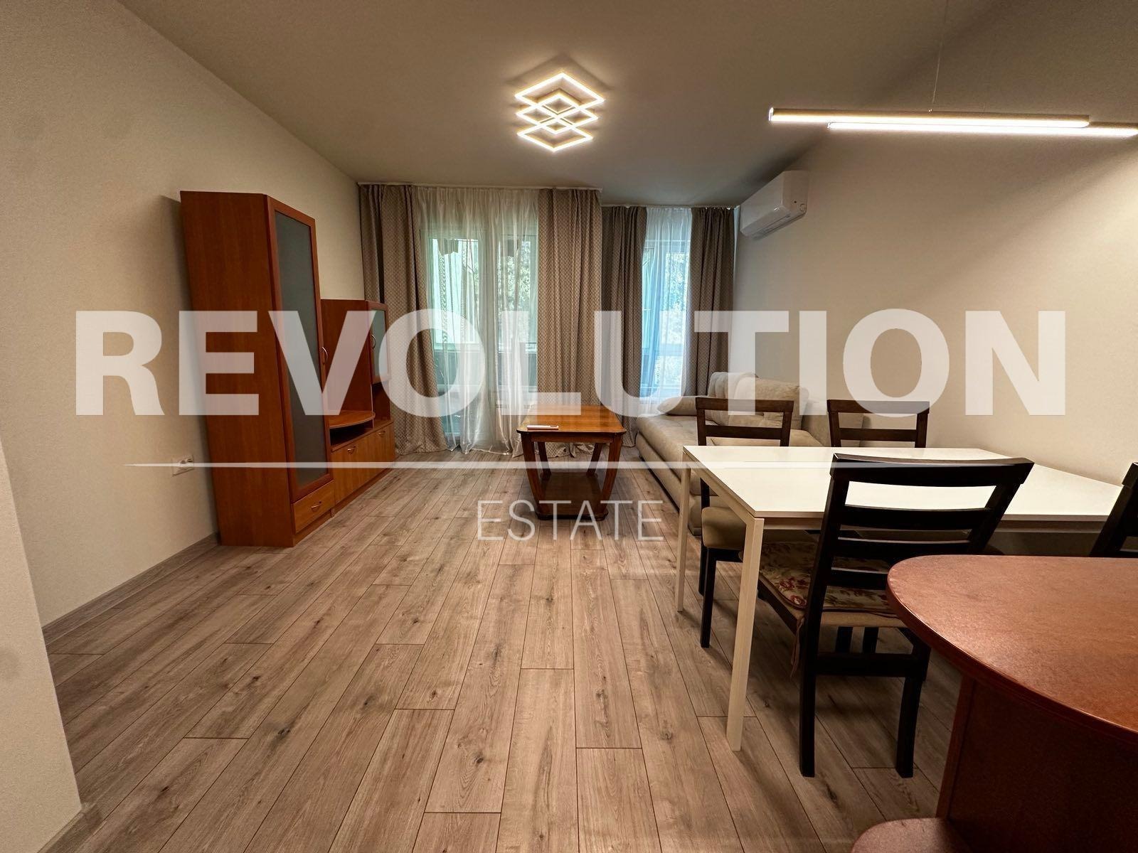 Дава под наем 3-СТАЕН, гр. Варна, Център, снимка 2 - Апартаменти - 54338659