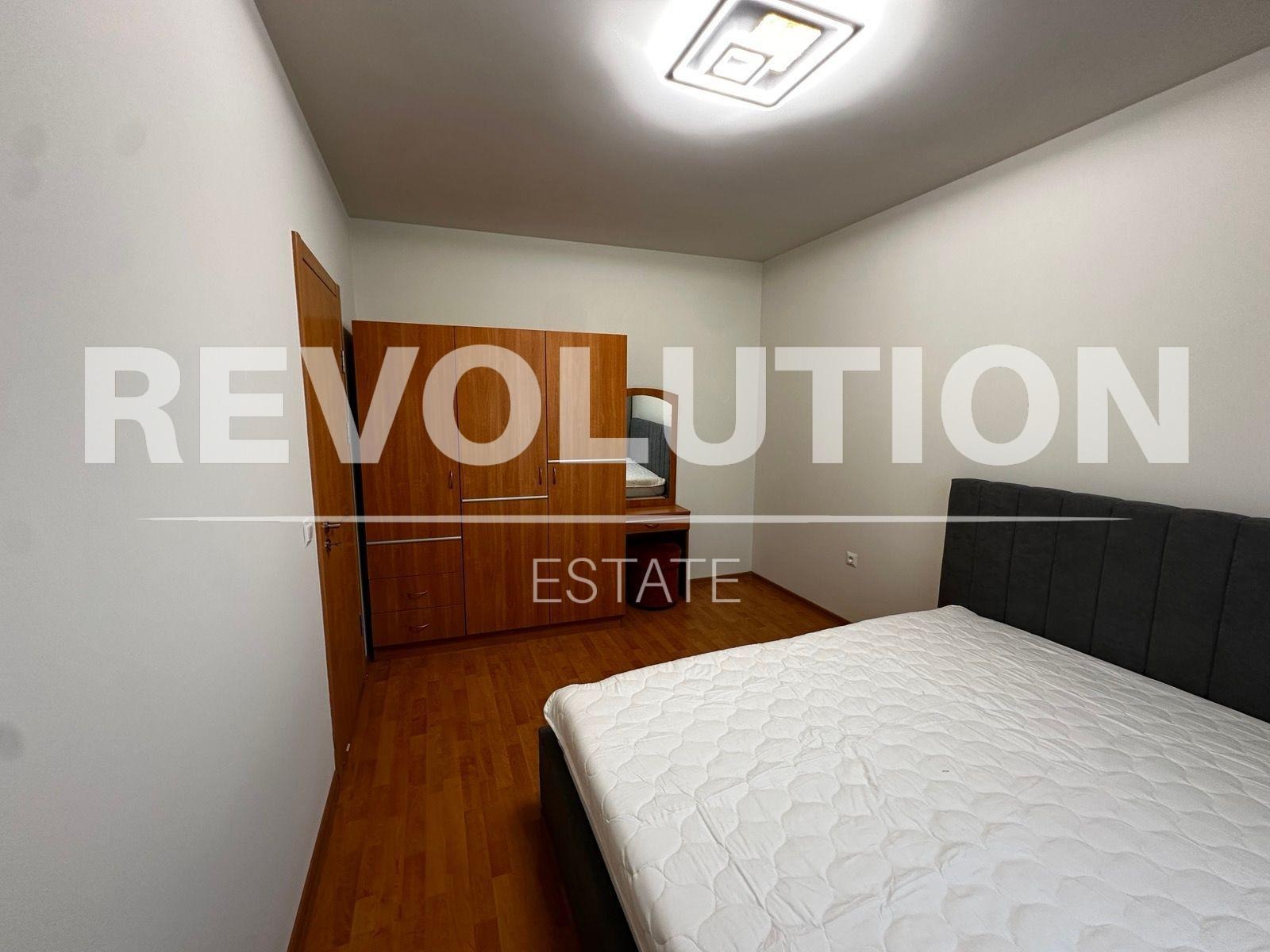 Дава под наем 3-СТАЕН, гр. Варна, Център, снимка 6 - Апартаменти - 54338659