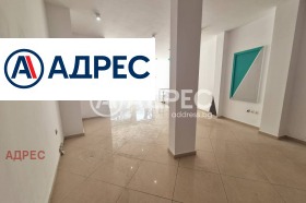 Схоп Центар, Варна 4