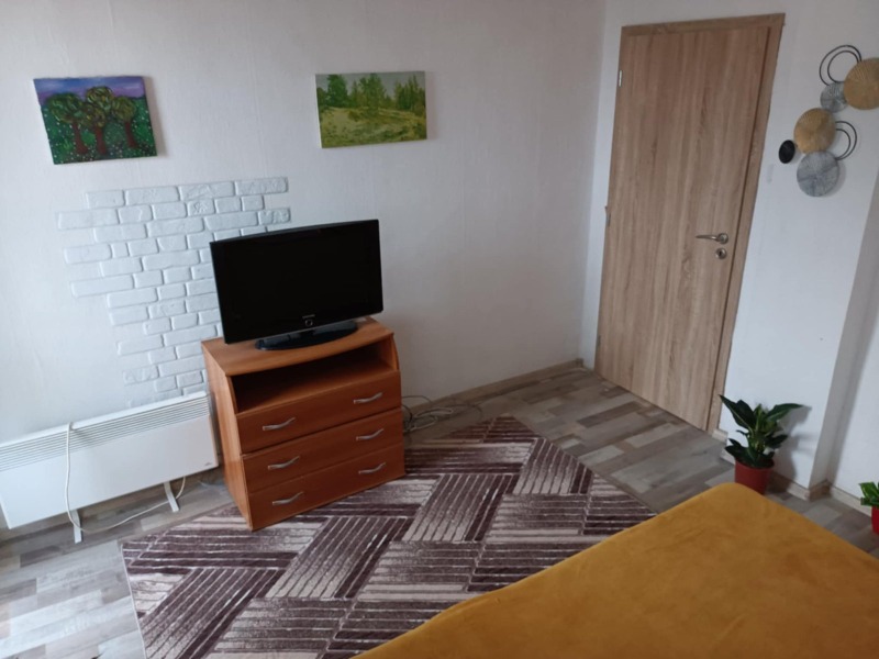 Te huur  Studio Sjumen , Tsentar , 48 m² | 26686744 - afbeelding [2]