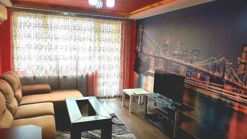 Под наем 2-СТАЕН, град Стара Загора, Център • 325 € / 635.64 лв. • 40113782 1