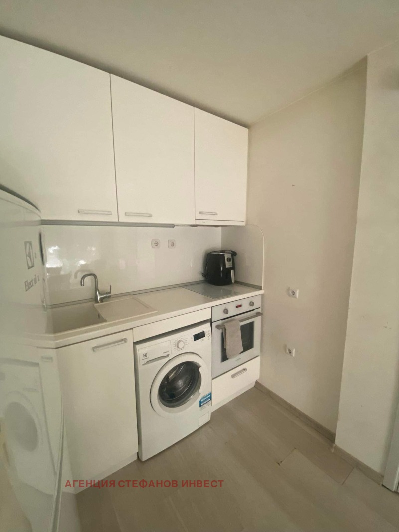 De inchiriat  1 dormitor Varna , Țentâr , 45 mp | 54526208 - imagine [2]