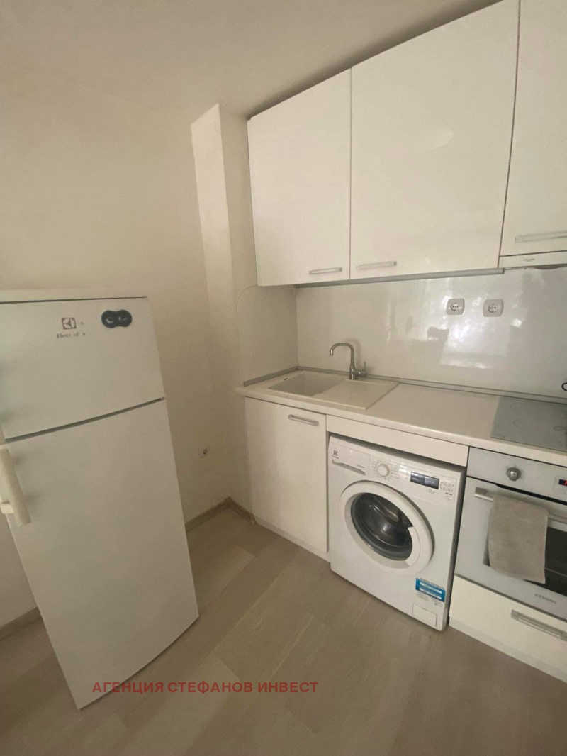 De inchiriat  1 dormitor Varna , Țentâr , 45 mp | 54526208