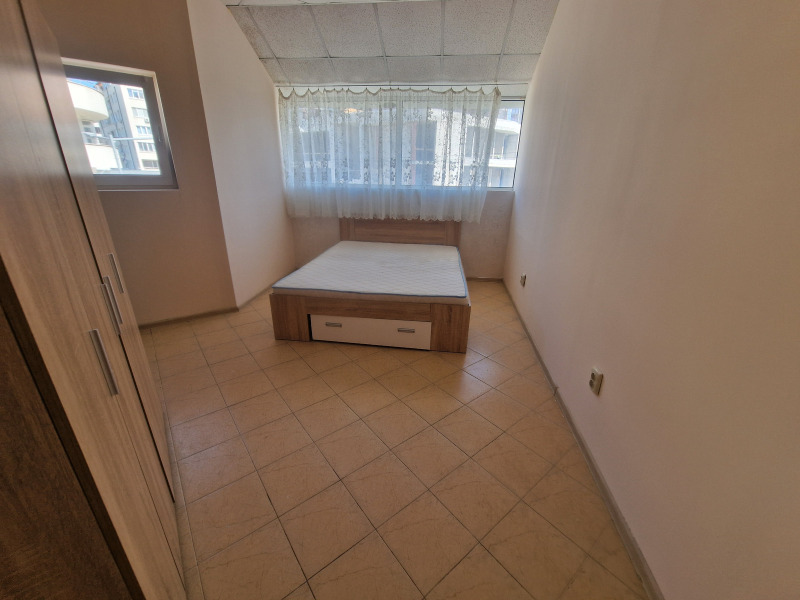 Zu vermieten  1 Schlafzimmer Sofia , Ljulin 7 , 46 qm | 67561700 - Bild [2]