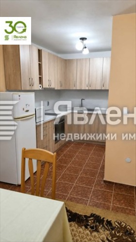 Дава под наем  3-стаен, град Варна
