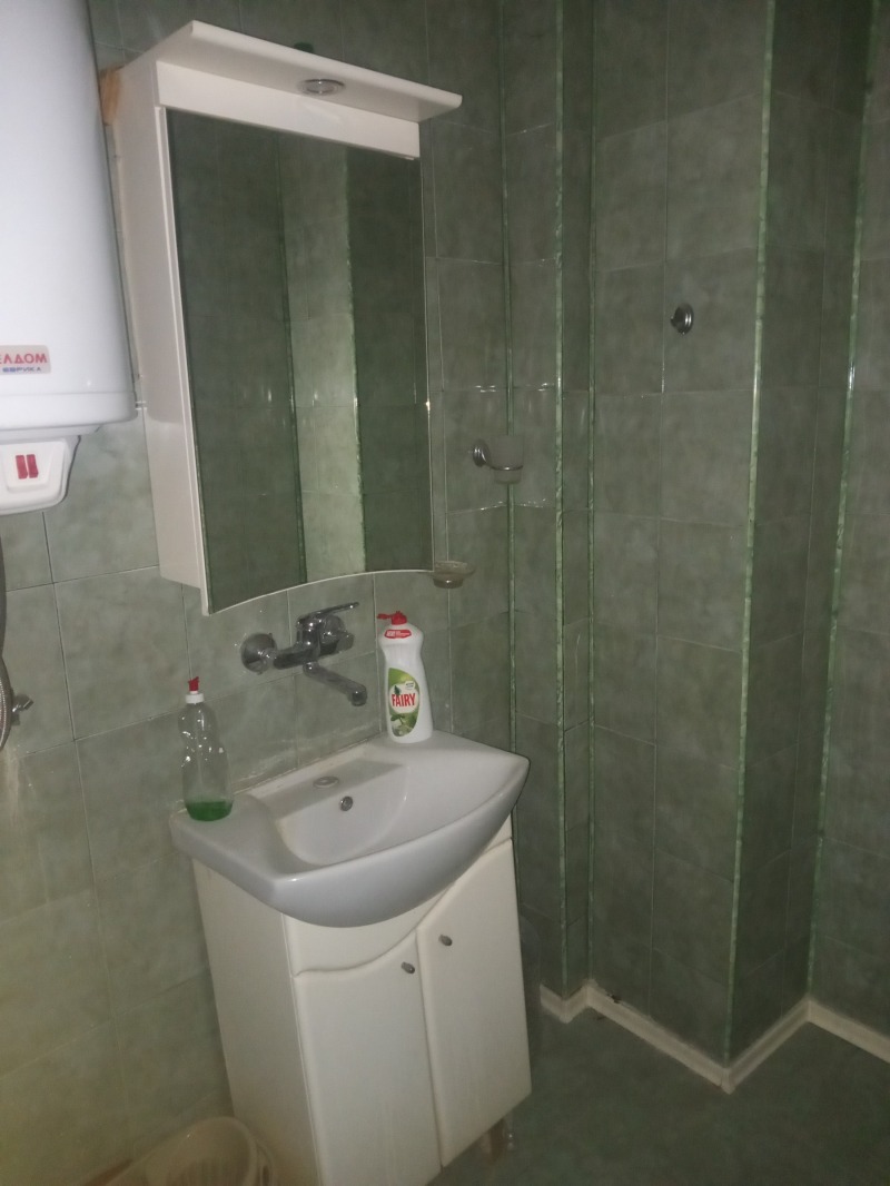 Дава под наем 3-СТАЕН, гр. Пазарджик, Идеален център, снимка 9 - Апартаменти - 53117973