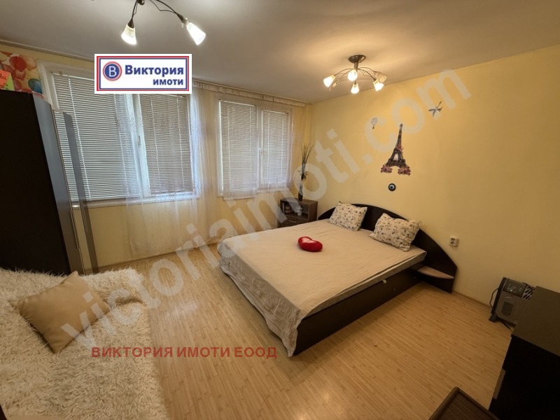 For Rent  3 bedroom Veliko Tarnovo , Tsentar , 120 sq.m | 33733808