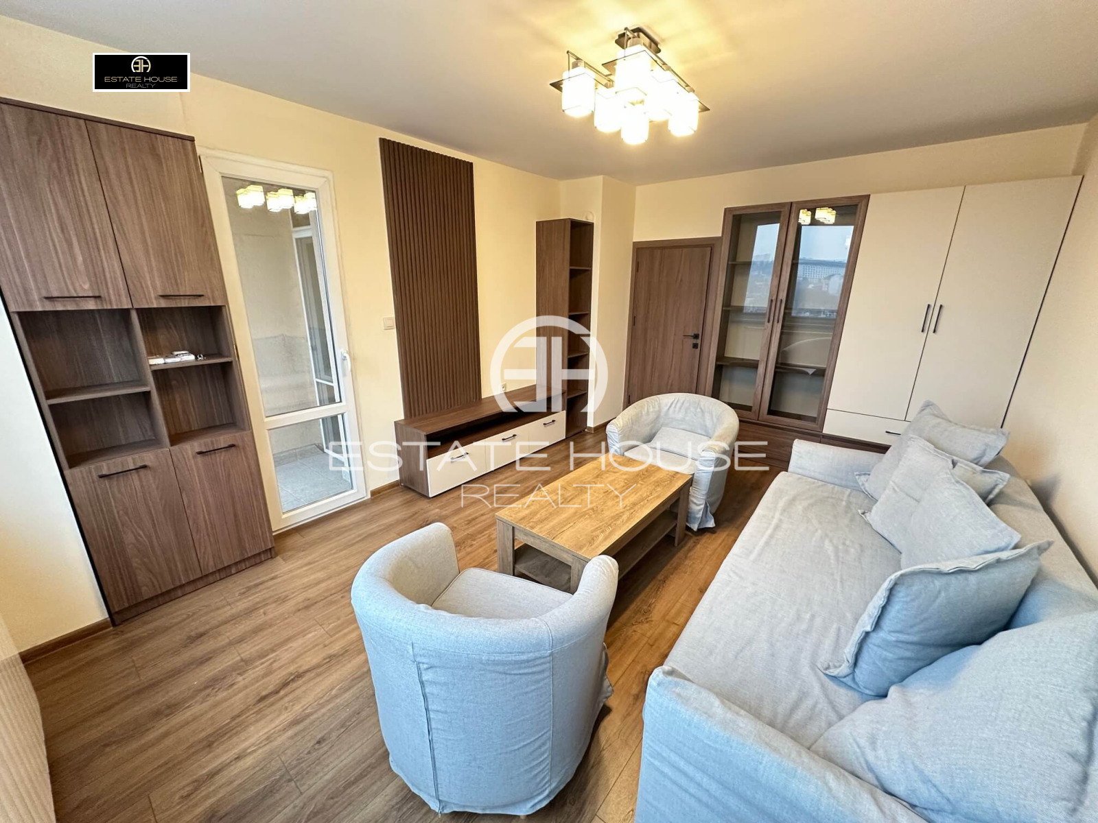 Дава под наем 2-СТАЕН, гр. София, Център