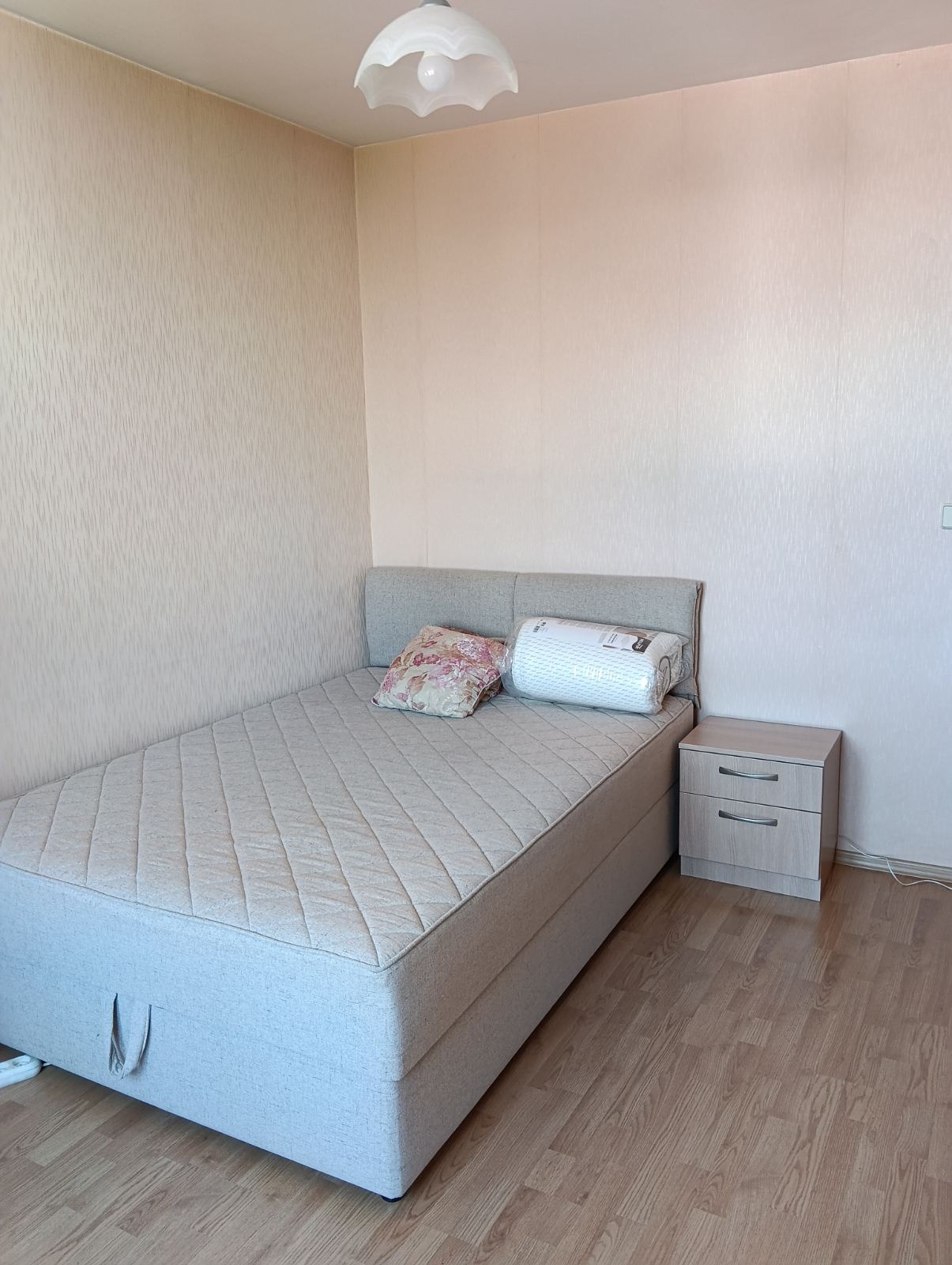 Дава под наем 2-СТАЕН, гр. София, Редута, снимка 11 - Апартаменти - 54501774
