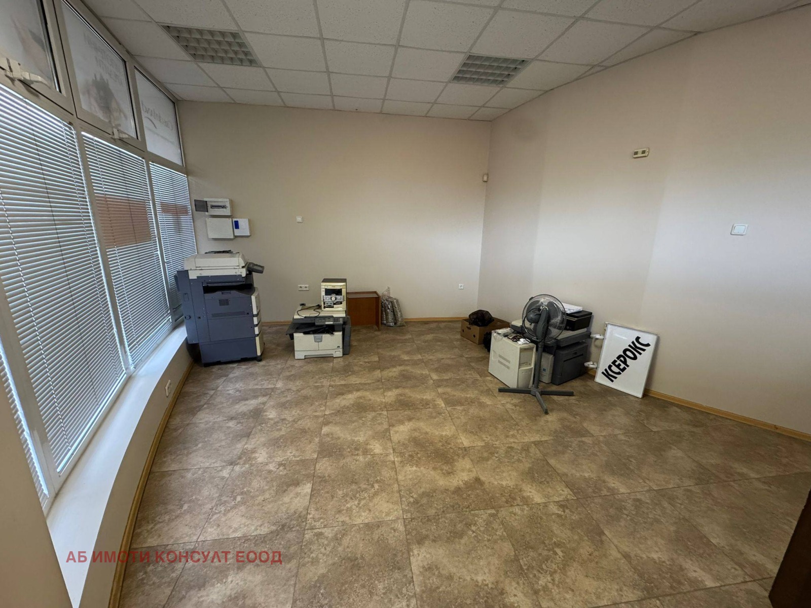 Дава под наем МАГАЗИН, гр. София, Надежда 2, снимка 3 - Магазини - 53614234