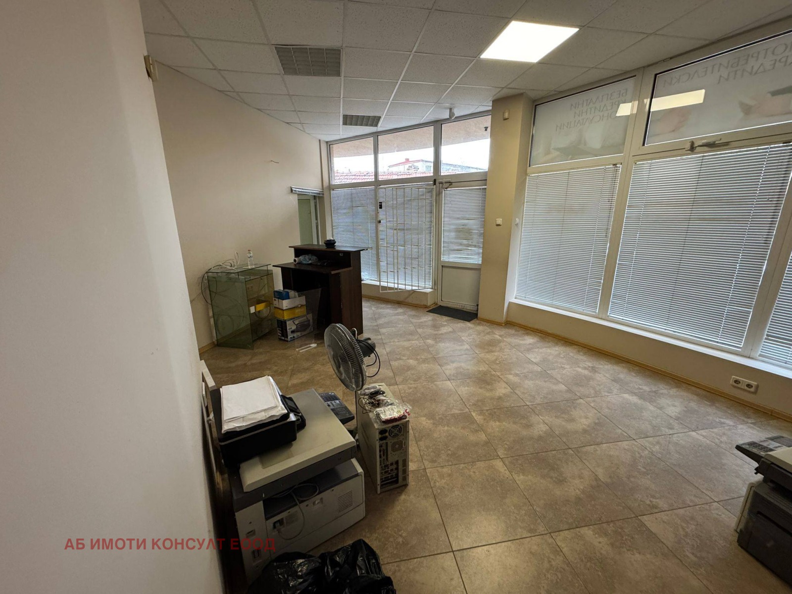 Дава под наем МАГАЗИН, гр. София, Надежда 2, снимка 8 - Магазини - 53614234