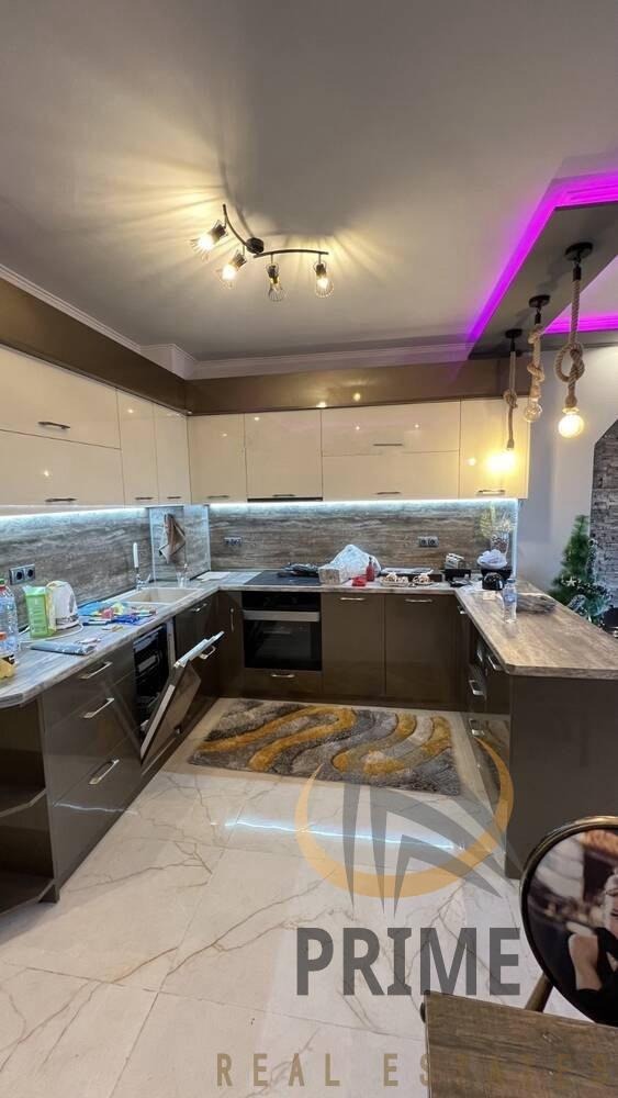 Дава под наем 3-СТАЕН, гр. Бургас, Славейков, снимка 2 - Апартаменти - 53096493