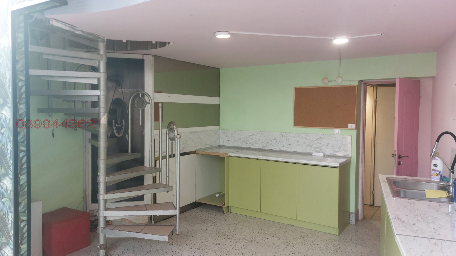 Дава под наем МАГАЗИН, гр. Русе, Център, снимка 5 - Магазини - 54134816