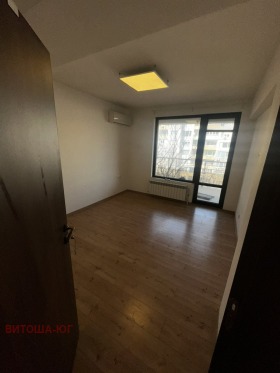 ���� ��� ���� 3-����� | Imot.bg � ����� ������ 12