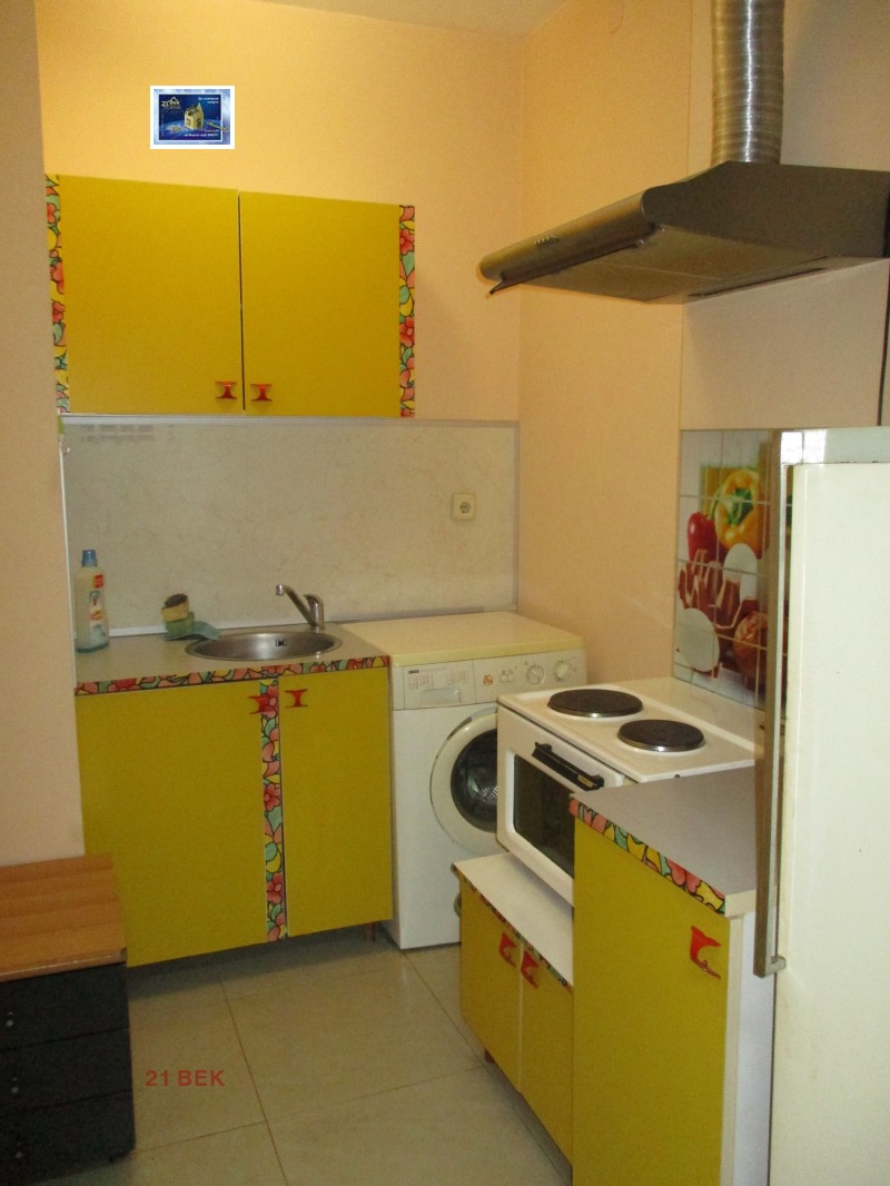 Дава под наем 1-СТАЕН, гр. Пловдив, Център, снимка 2 - Апартаменти - 53173095