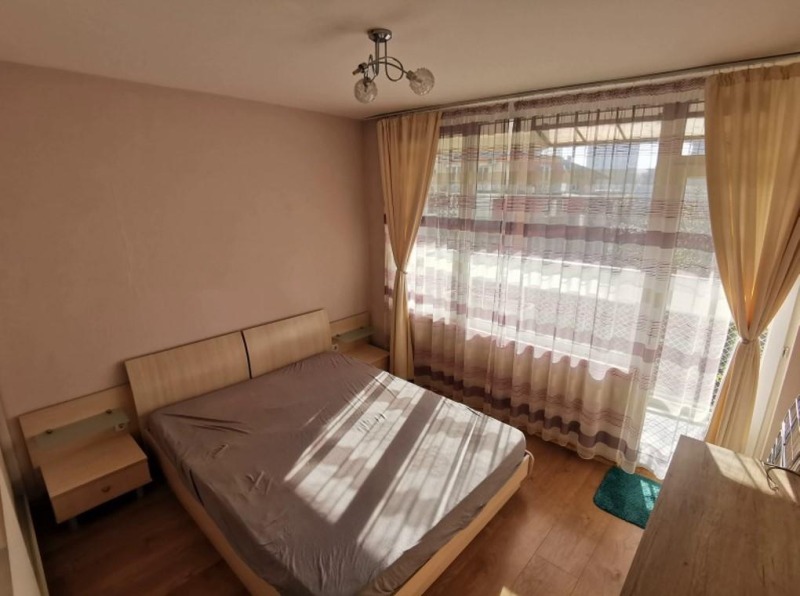 Til leje  1 soveværelse Sofia , Bakston , 72 kvm | 66875980 - billede [4]