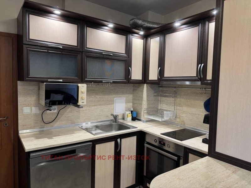 Дава под наем 2-СТАЕН, гр. Бургас, Славейков, снимка 2 - Апартаменти - 53071089