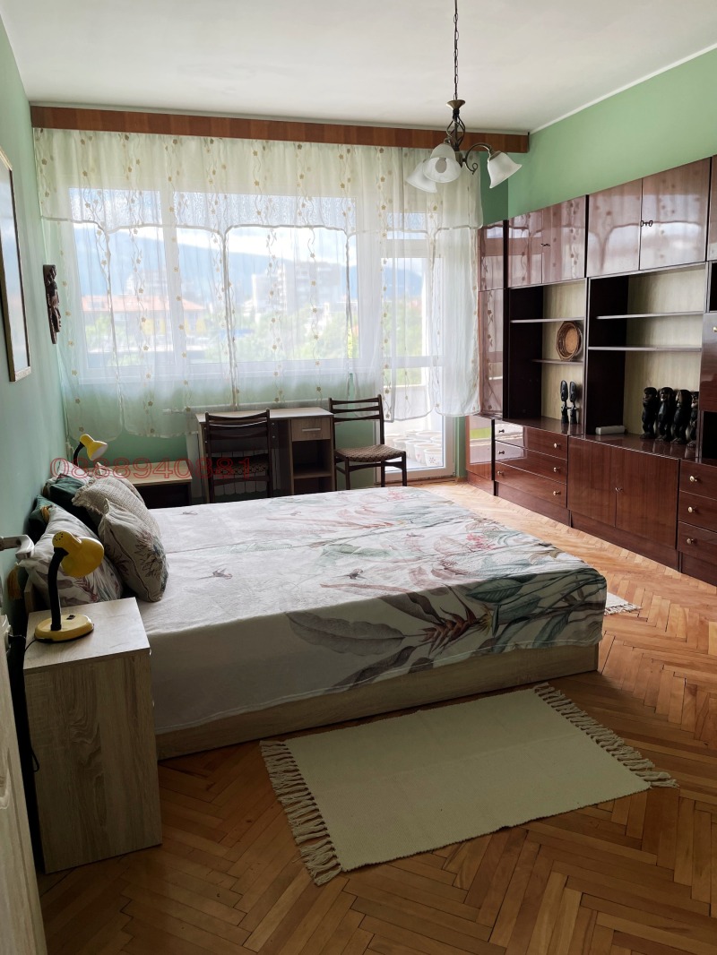 Дава под наем 3-СТАЕН, гр. София, Гео Милев, снимка 10 - Апартаменти - 53505782