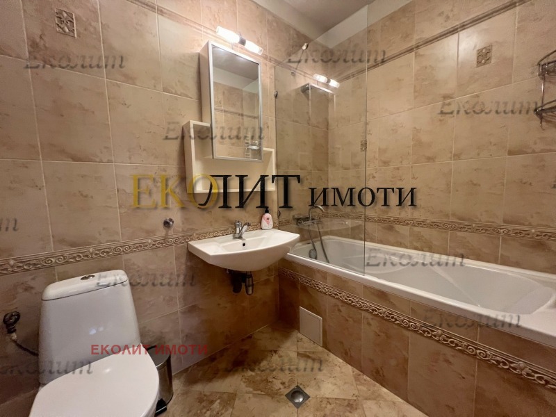 De inchiriat  3 dormitoare Sofia , Borovo , 140 mp | 38471677 - imagine [7]