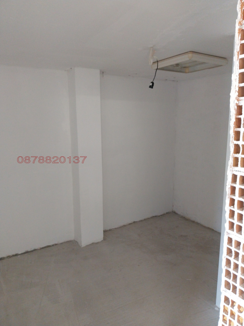 Дава под наем ГАРАЖ, ПАРКОМЯСТО, гр. София, Кръстова вада, снимка 9 - Гаражи и паркоместа - 52780467