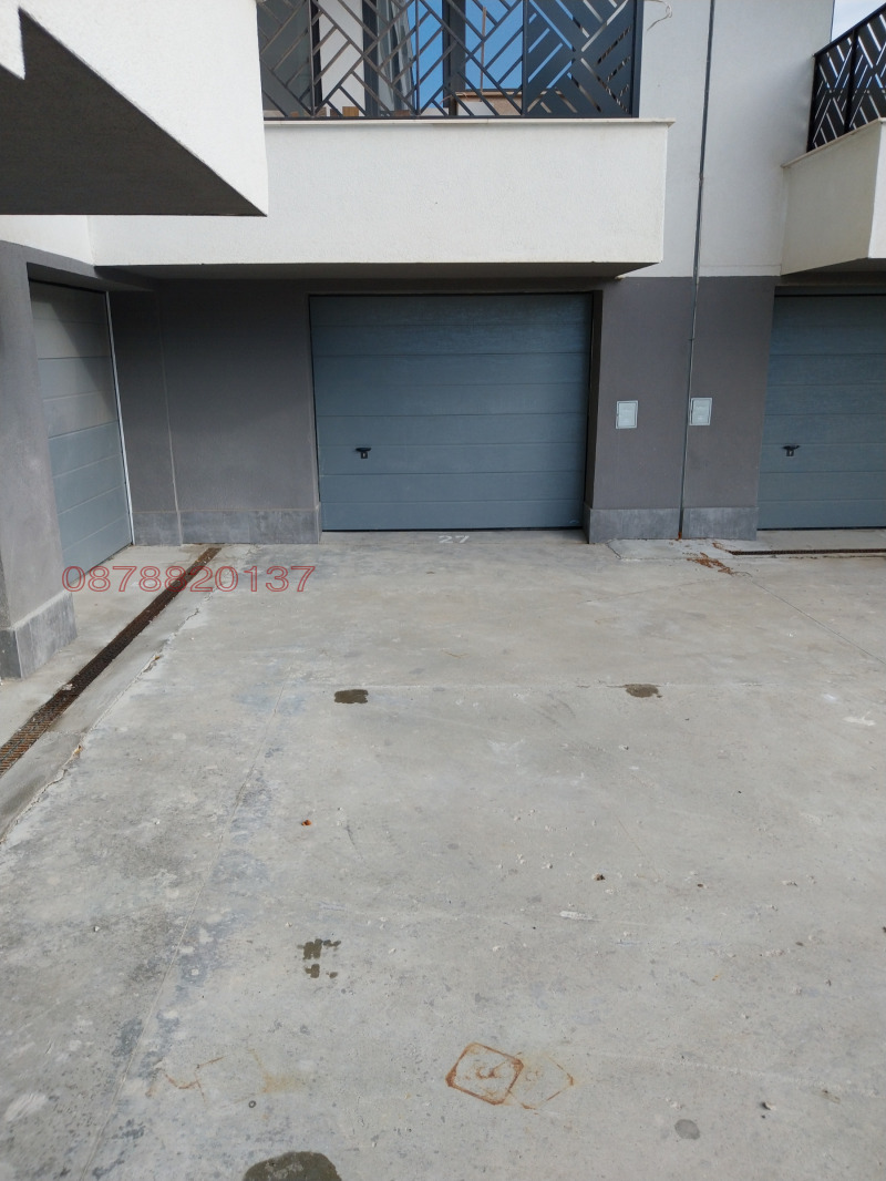 Дава под наем ГАРАЖ, ПАРКОМЯСТО, гр. София, Кръстова вада