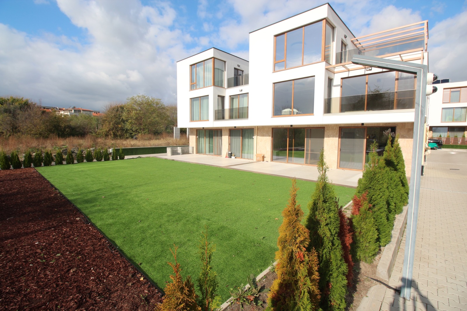 Дава под Наем КЪЩА | Imot.bg — изображение 1