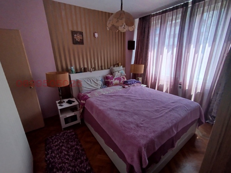 Дава под наем 2-СТАЕН, гр. София, Лозенец, снимка 2 - Апартаменти - 53065046