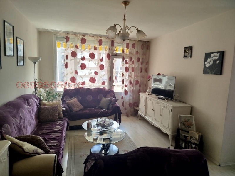 Дава под наем 2-СТАЕН, гр. София, Лозенец, снимка 2 - Апартаменти - 53154633