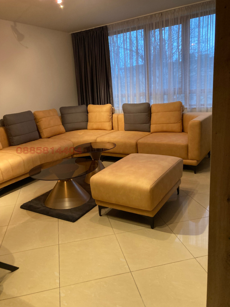 Дава под наем 3-СТАЕН, гр. Варна, Център