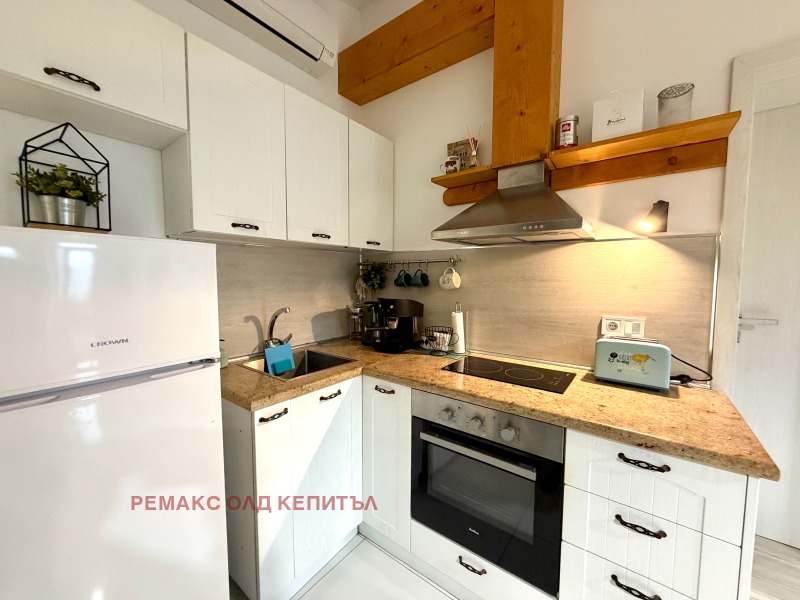 Дава под наем КЪЩА, гр. Велико Търново, Стара част, снимка 3 - Къщи - 53151333