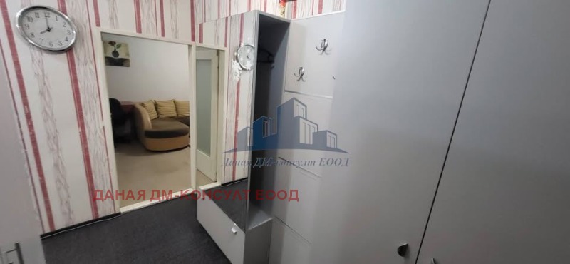 Vuokrattavana  1 makuuhuone Šumen , Tsentar , 62 neliömetriä | 27360582 - kuva [4]