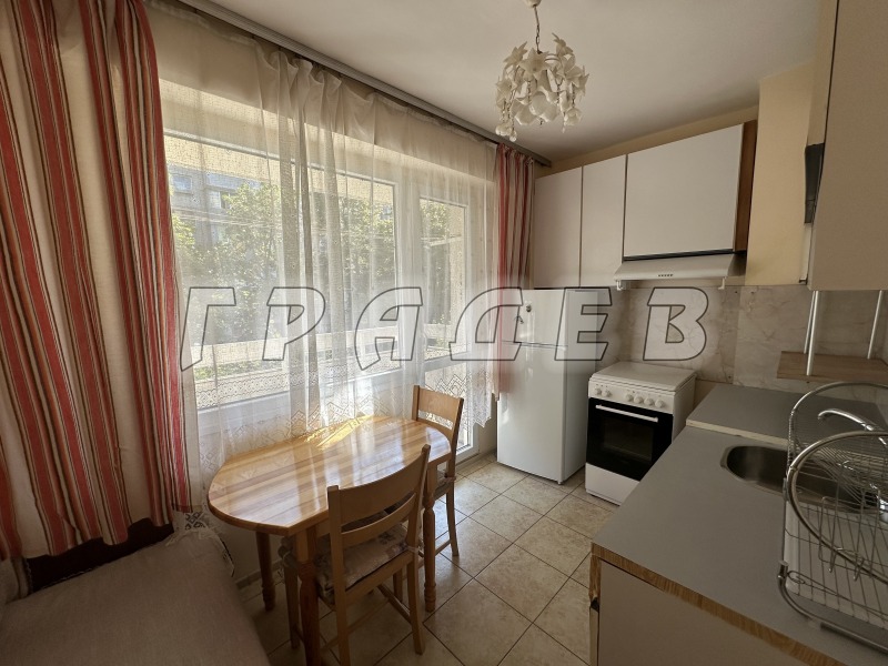 For Rent  Studio Ruse , Tsentralen yuzhen rayon , 42 sq.m | 16048658 - image [5]
