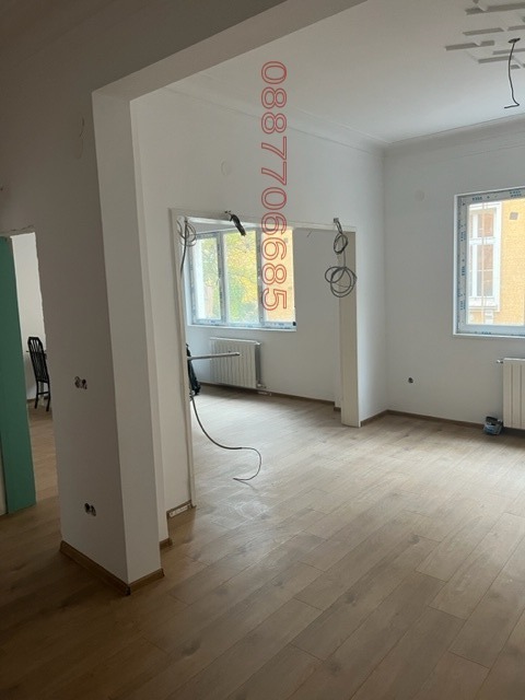 Te huur  3 slaapkamers Sofia , Doktorski pametnik , 108 m² | 45360090 - afbeelding [7]