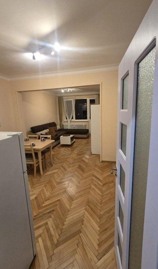 Дава под наем 2-СТАЕН, гр. София, Център, снимка 2 - Апартаменти - 54226795