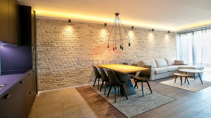 Zu vermieten  3 Schlafzimmer Sofia , Izgrew , 145 qm | 16704841 - Bild [2]