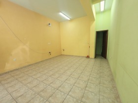 ОФИС, 40 m2