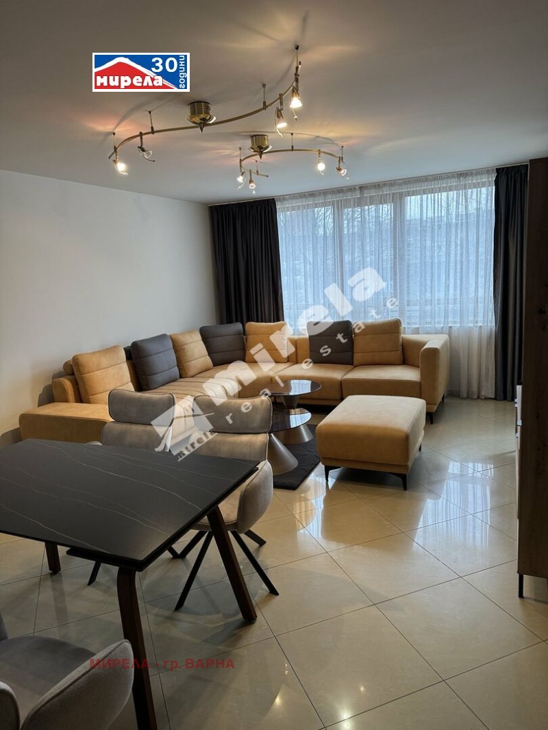 Дава под наем 3-СТАЕН, гр. Варна, Център