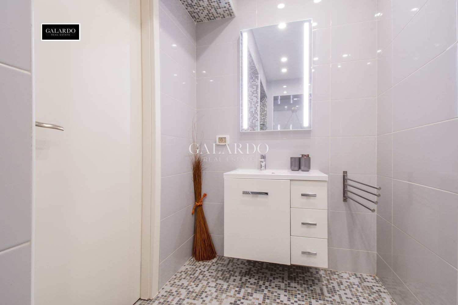 ���� ��� ���� 2-����� | Imot.bg � ����������� 12