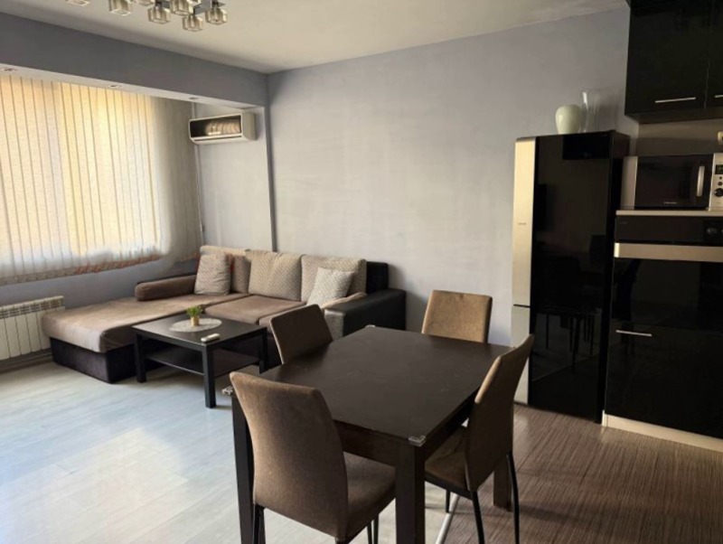 Дава под наем 3-СТАЕН, гр. София, Изгрев, снимка 2 - Апартаменти - 52873744