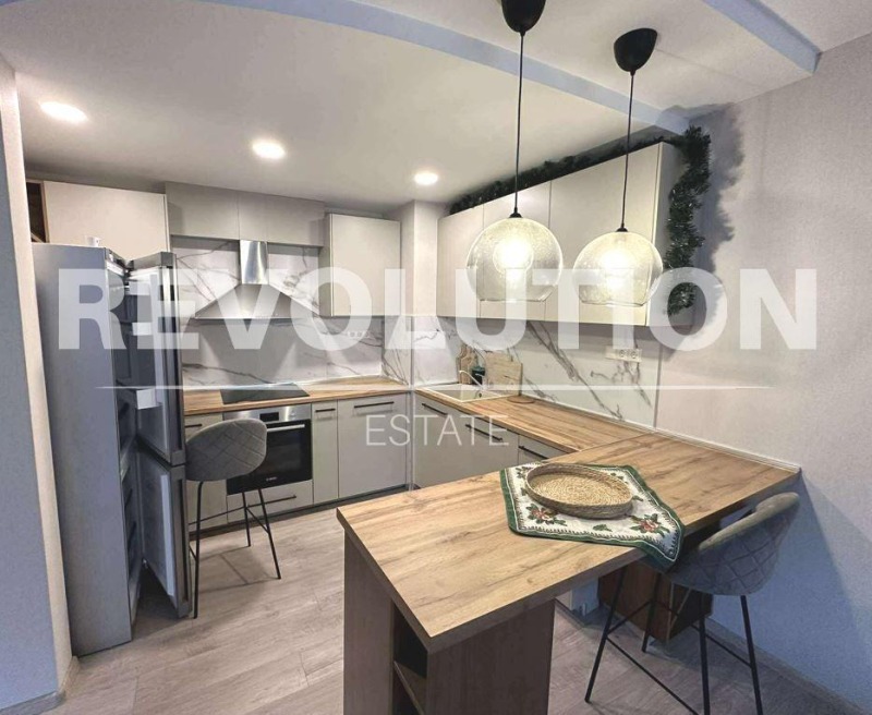 Дава под наем МЕЗОНЕТ, гр. Варна, Център, снимка 3 - Апартаменти - 53082378