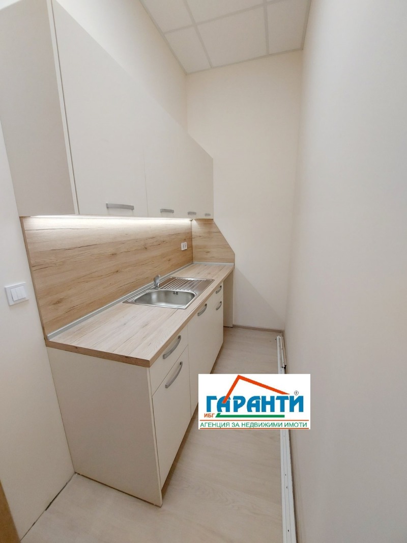 Vuokrattavana  Toimisto Plovdiv , Tsentar , 86 neliömetriä | 29610854 - kuva [3]