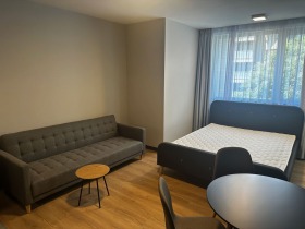 Studio Tsentar, Sofia