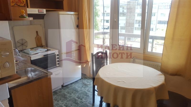 Издаје се  Студио Русе , Вазраждане , 42 м2 | 64450173 - слика [5]