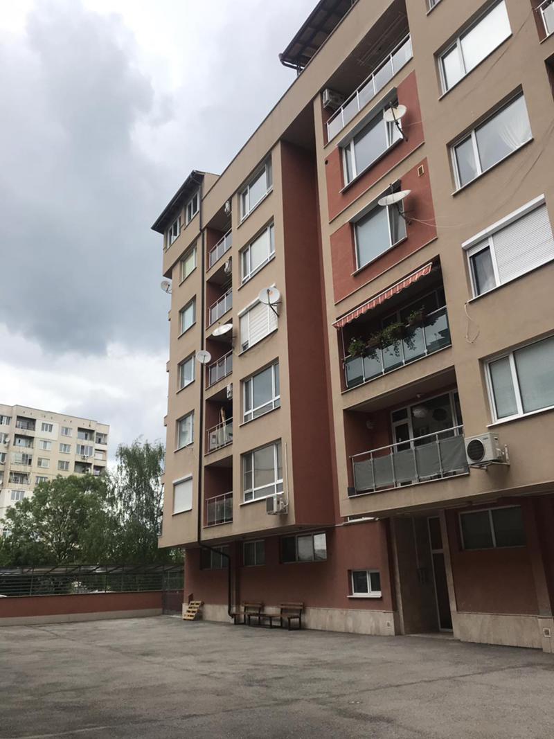 Kiadó  1 hálószoba Sofia , Vrabnica 2 , 60 négyzetméter | 76958492