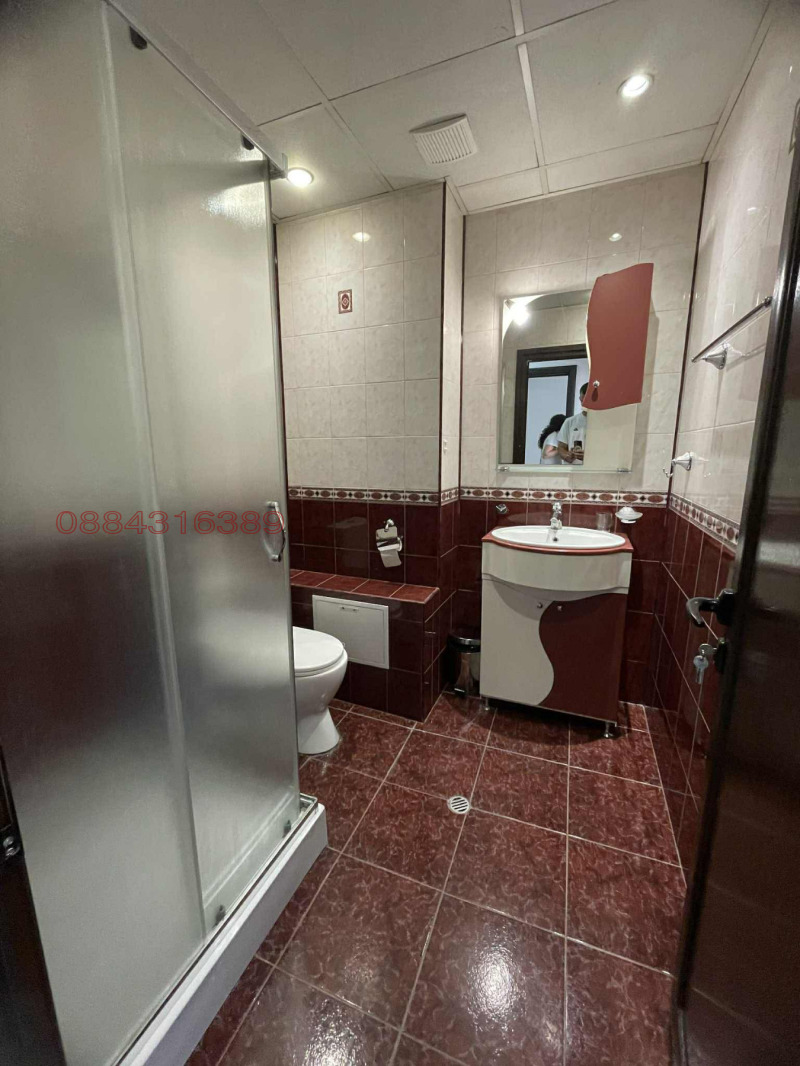 Дава под наем 3-СТАЕН, гр. Пловдив, Кючук Париж, снимка 4 - Апартаменти - 53311456