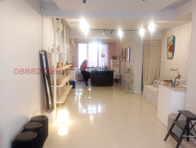 Дава под наем МАГАЗИН, гр. София, Докторски паметник, снимка 3 - Магазини - 52824558