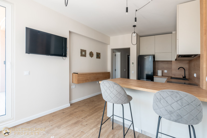 Do wynajęcia  1 sypialnia Sofia , Malinowa dolina , 65 mkw | 87583981