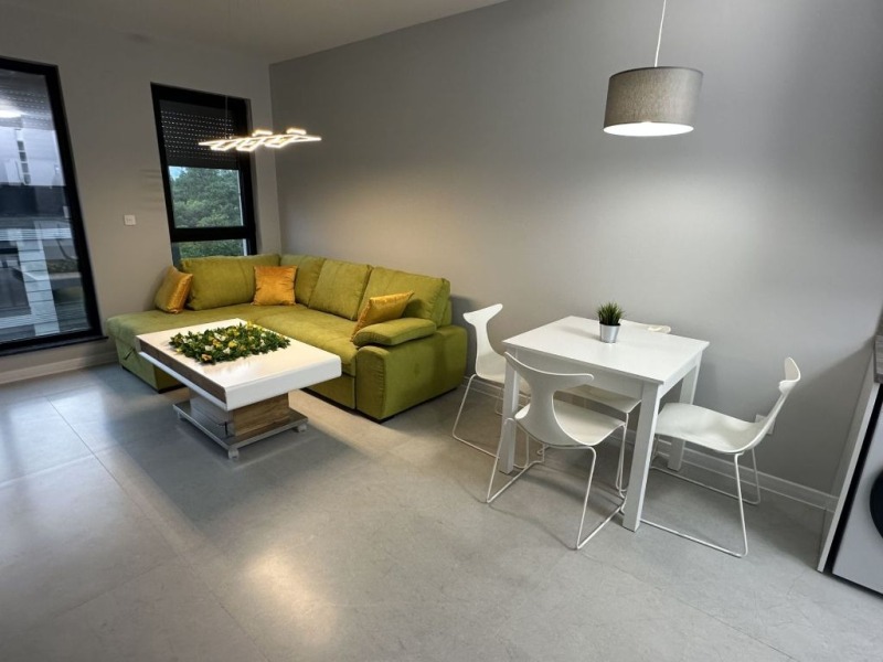 Дава под наем 2-СТАЕН, гр. Пловдив, Каменица 2