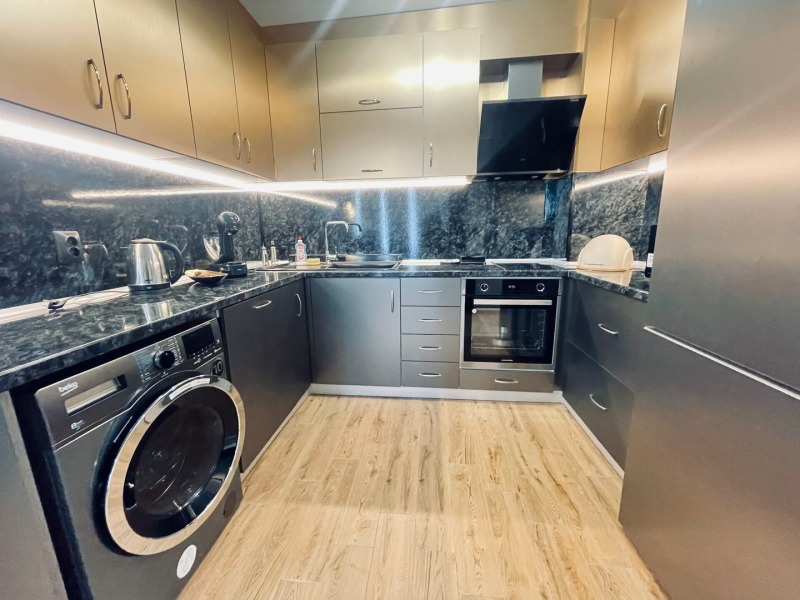 De inchiriat  2 dormitoare Varna , Briz , 50 mp | 24561460 - imagine [5]